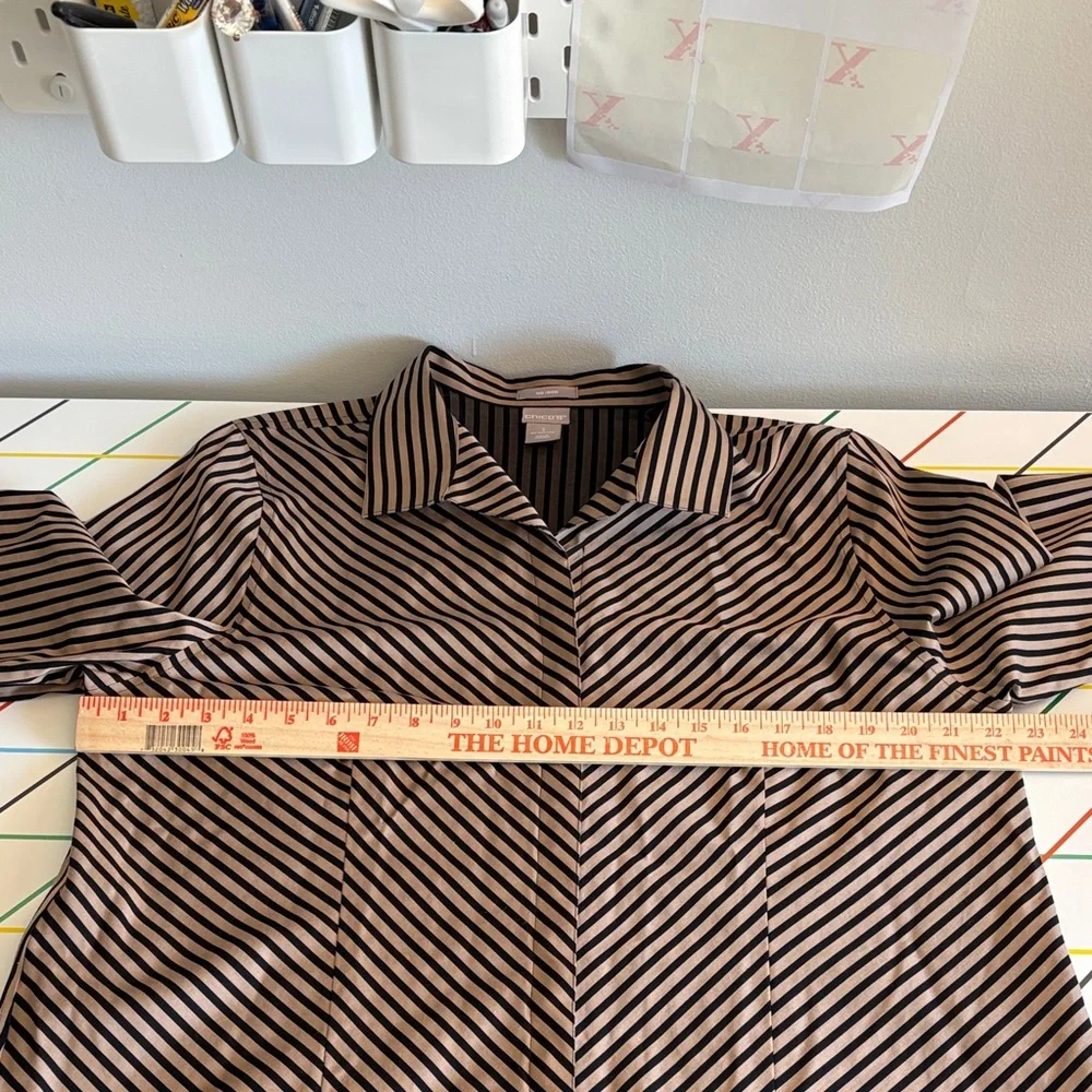 Chico's Black and Tan Striped Button Down size 16/18 (3) 100% Cotton office EUC - Picture 8 of 11